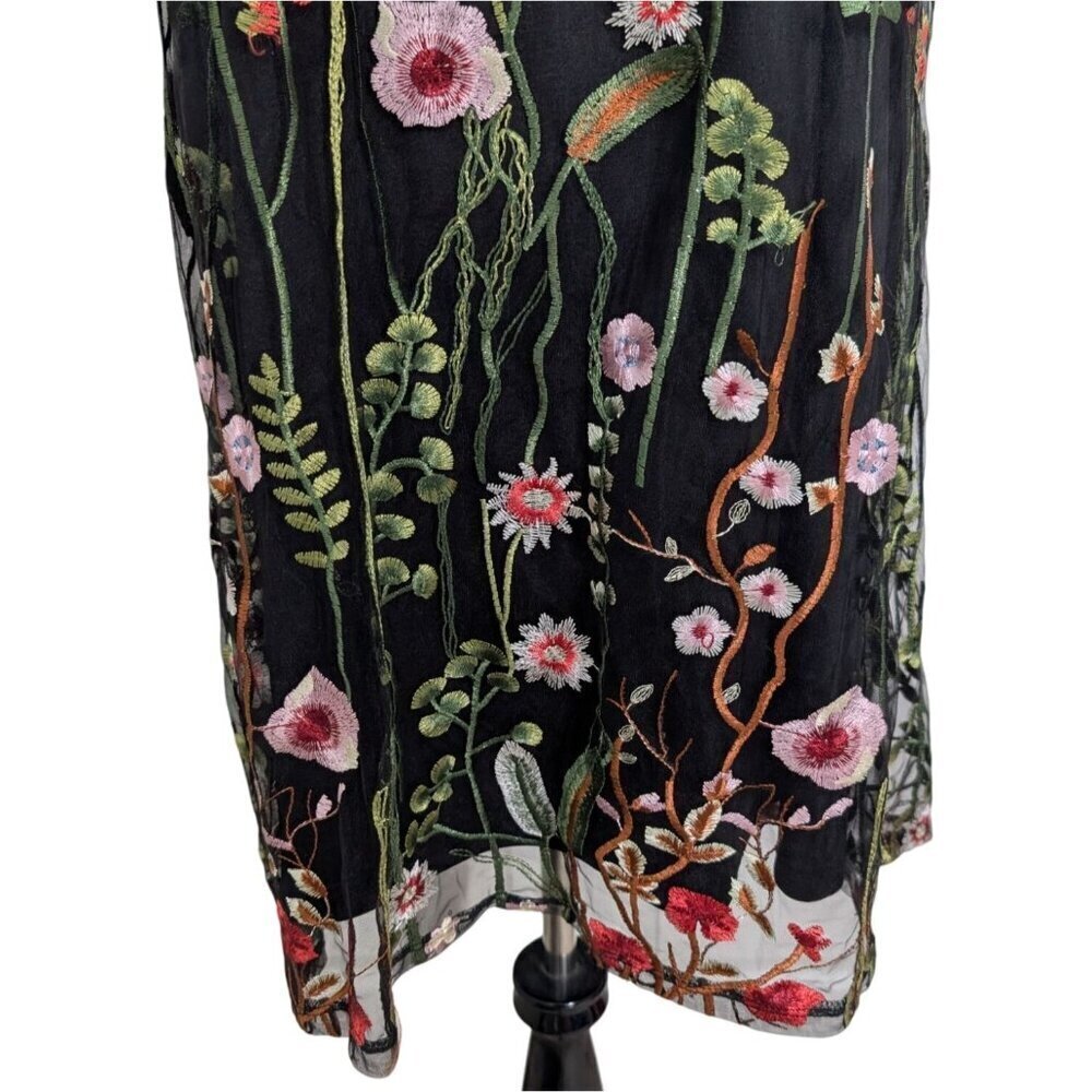 Cato Embroidered Floral Dress Womens Size Medium Black Lined Sleeveless Sheath - Picture 3 of 13